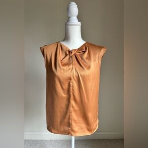 NINE WEST Gold Twist Neck Cap Sleeve Silky Top Sz S
